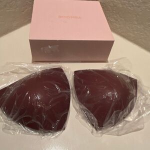 Boomba Size M Invisible Lift Inserts Sticky Bra Pads Inserts Cocoa Brown NEW
